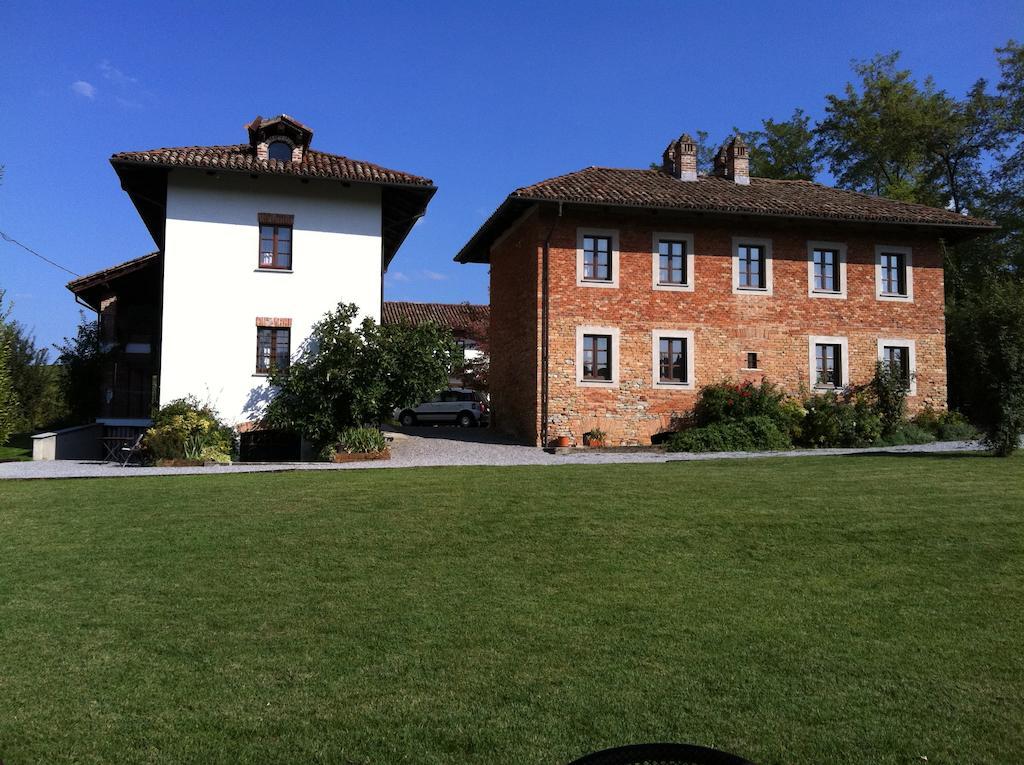 B&B Cascina Gaione Via Gallina,18B 12052 Neive Cn Exterior photo